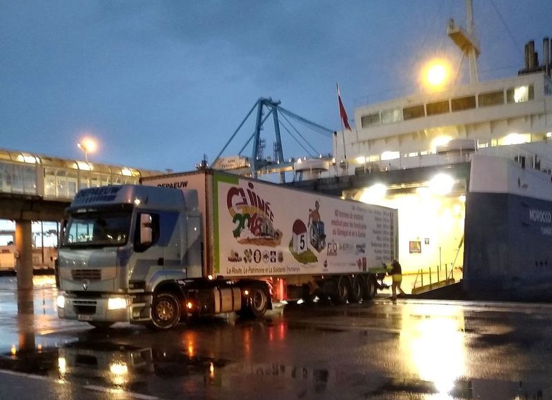 Convoi Humanitaire Senegal-guinee 2018 Ferry de Algesiras a tanger